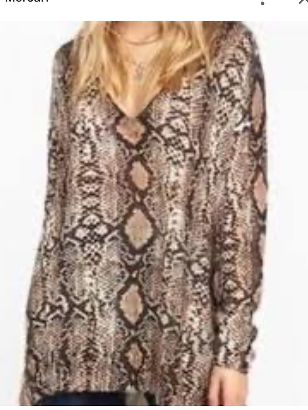 Show Me Your MuMu Snake Print V-Neck Knit Sweater in Brown and Cream